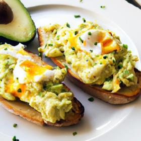 Creamy Scrambled Eggs Meet Avocado Toast: A Perfect Duo