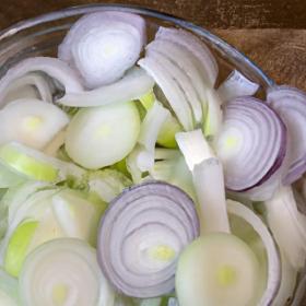 Unlock Flavor Fast: Creative Ways to Use Frozen Chopped Onions